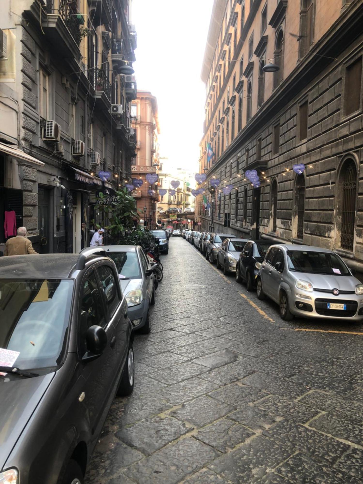 B&B Civico 22 Silvestre Naples Exterior photo