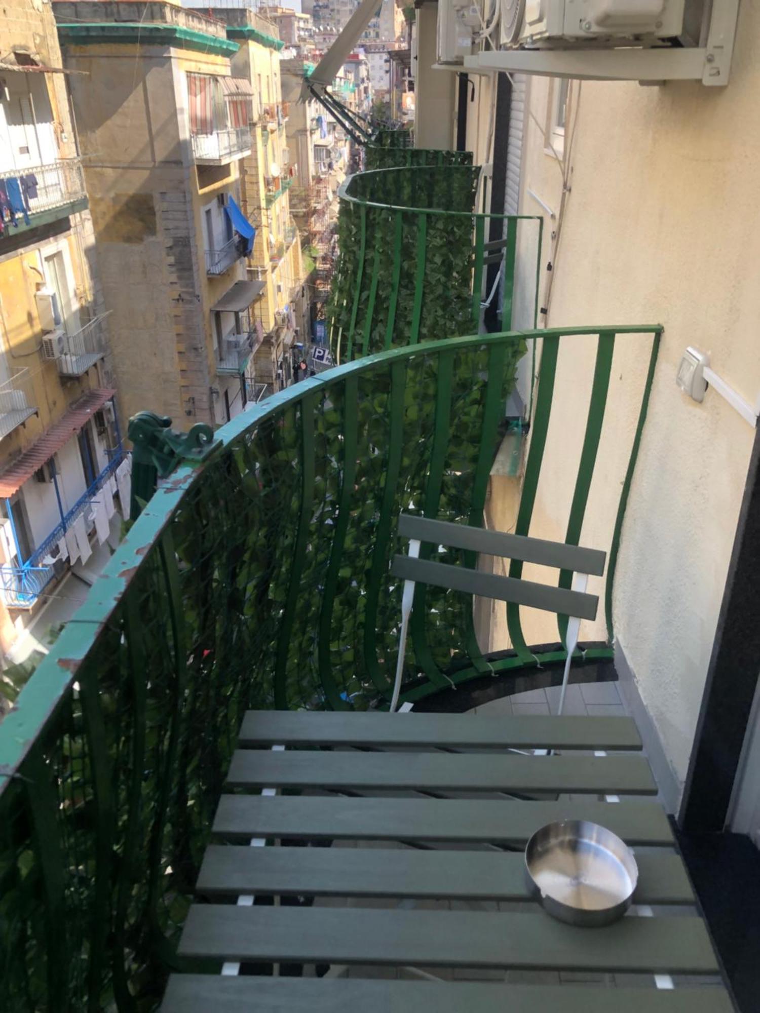 B&B Civico 22 Silvestre Naples Exterior photo